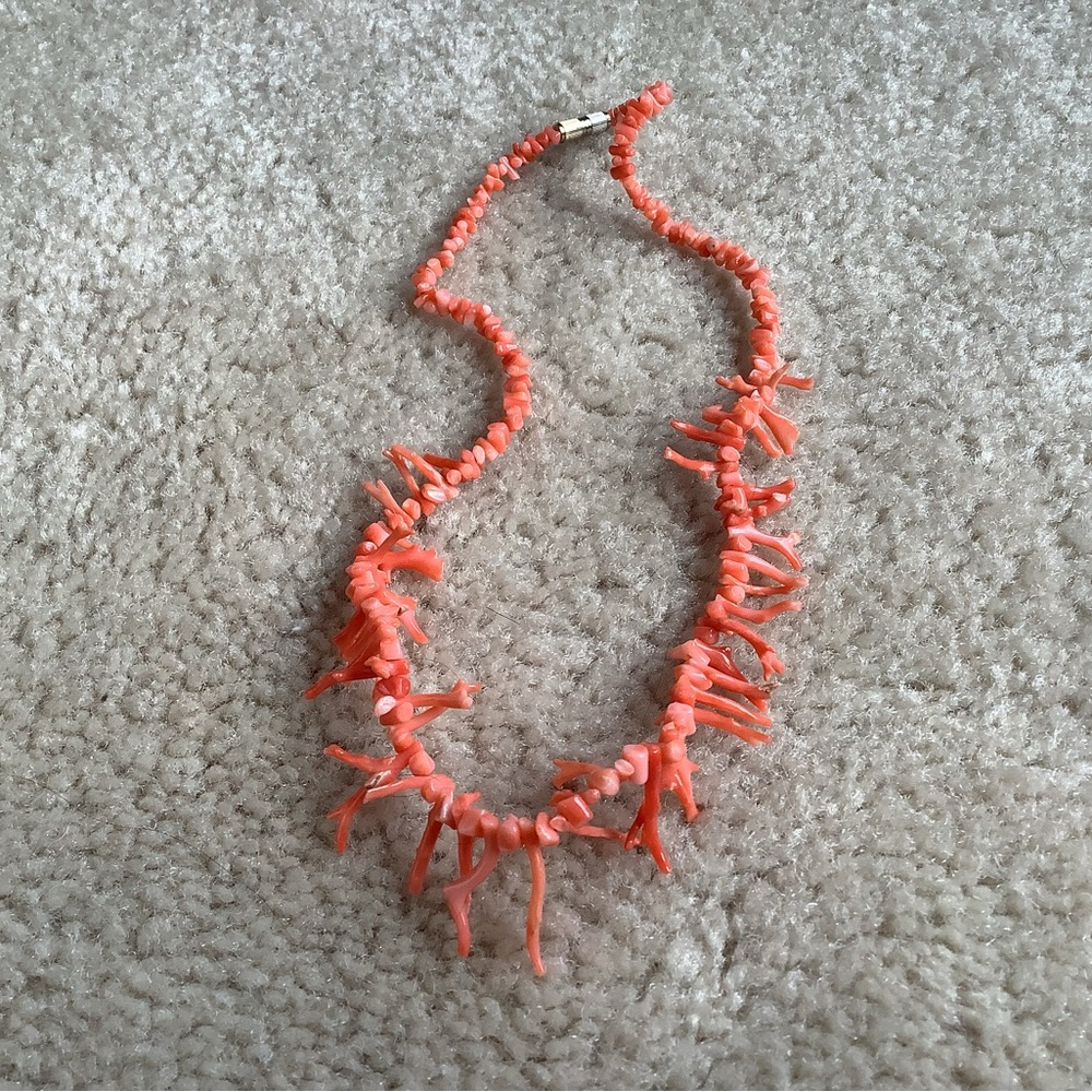 Vintage coral necklace